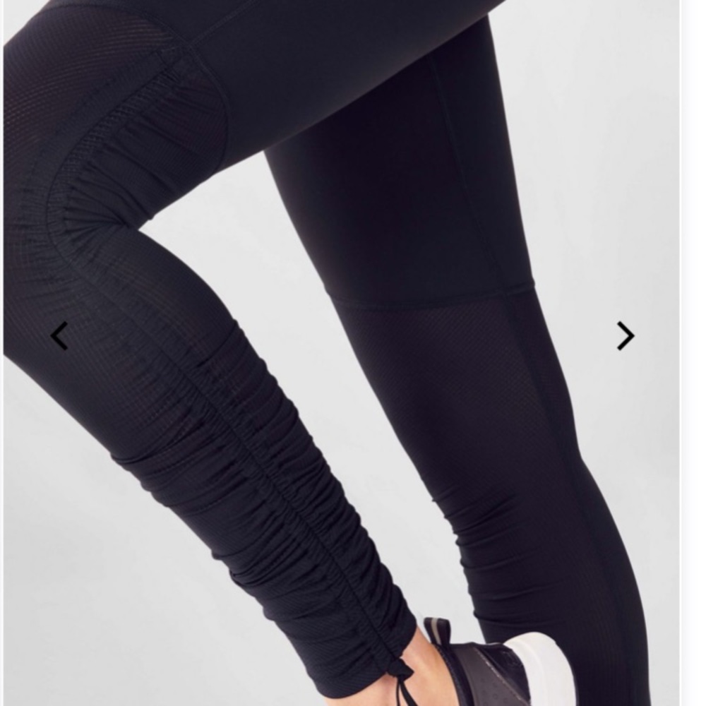 Black Fabletics Leggings